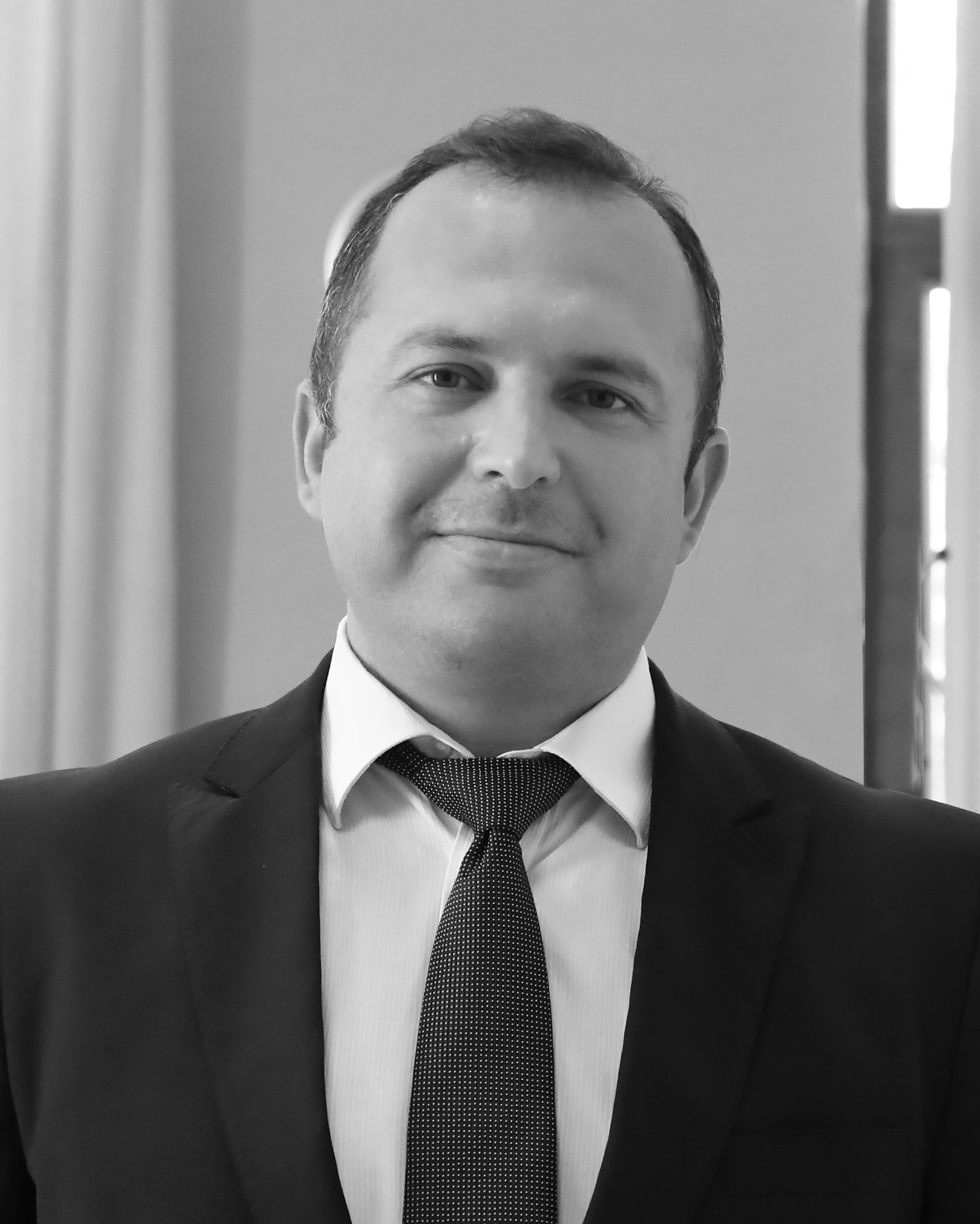 Prof. Dr. Yusuf Arayıcı